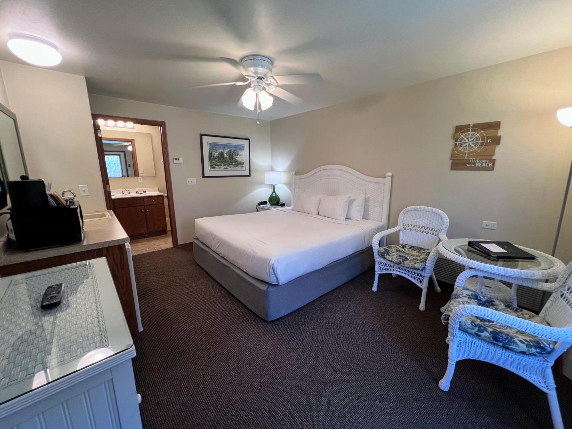 Bay Breeze Resort Ephraim Exterior foto