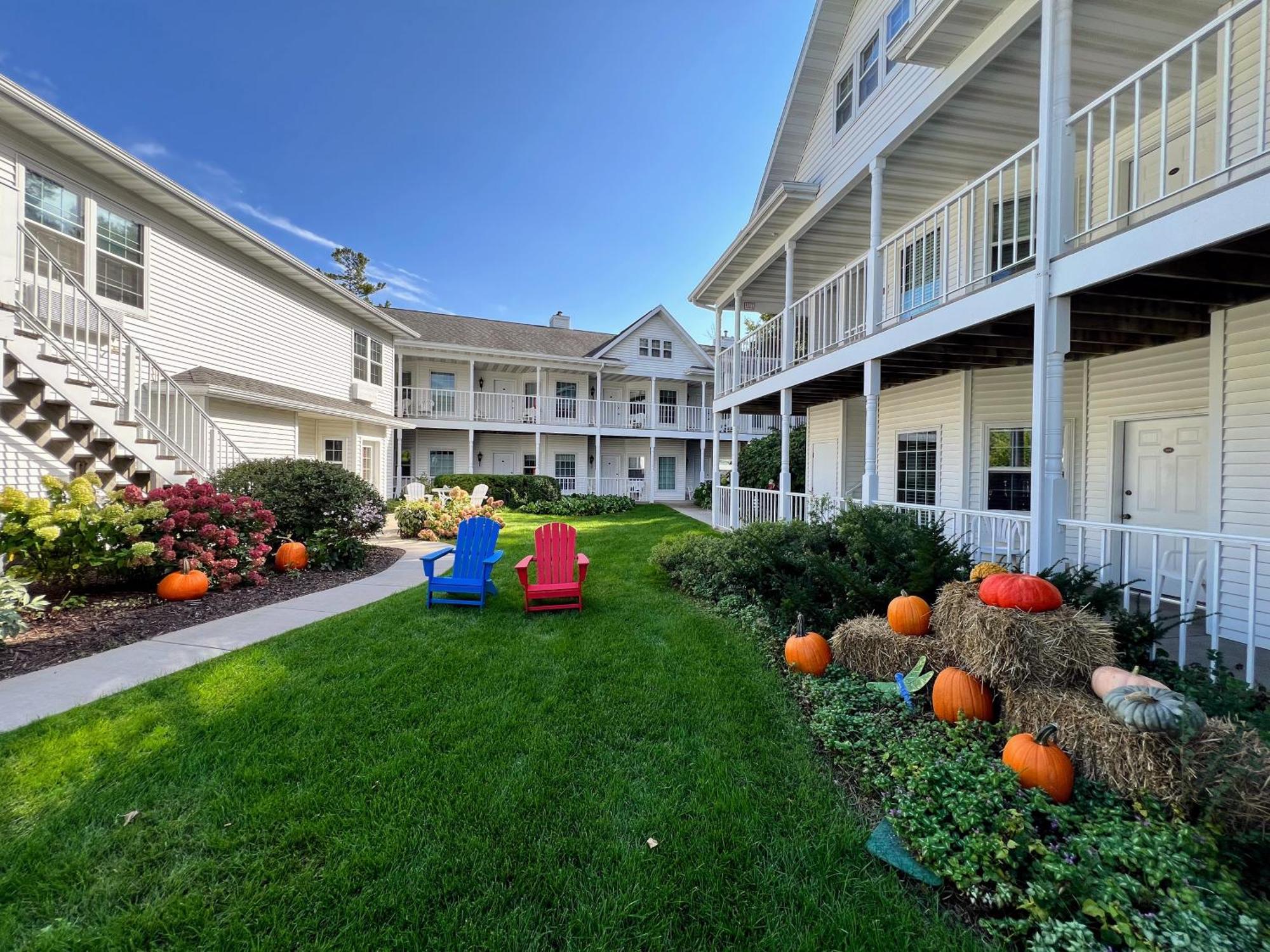 Bay Breeze Resort Ephraim Exterior foto